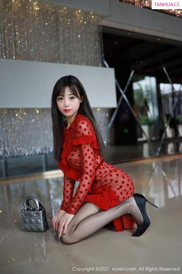 佘贝拉  [XiuRen]高清写真图 2021.03.18 No.3217 佘贝拉bella第8张图片